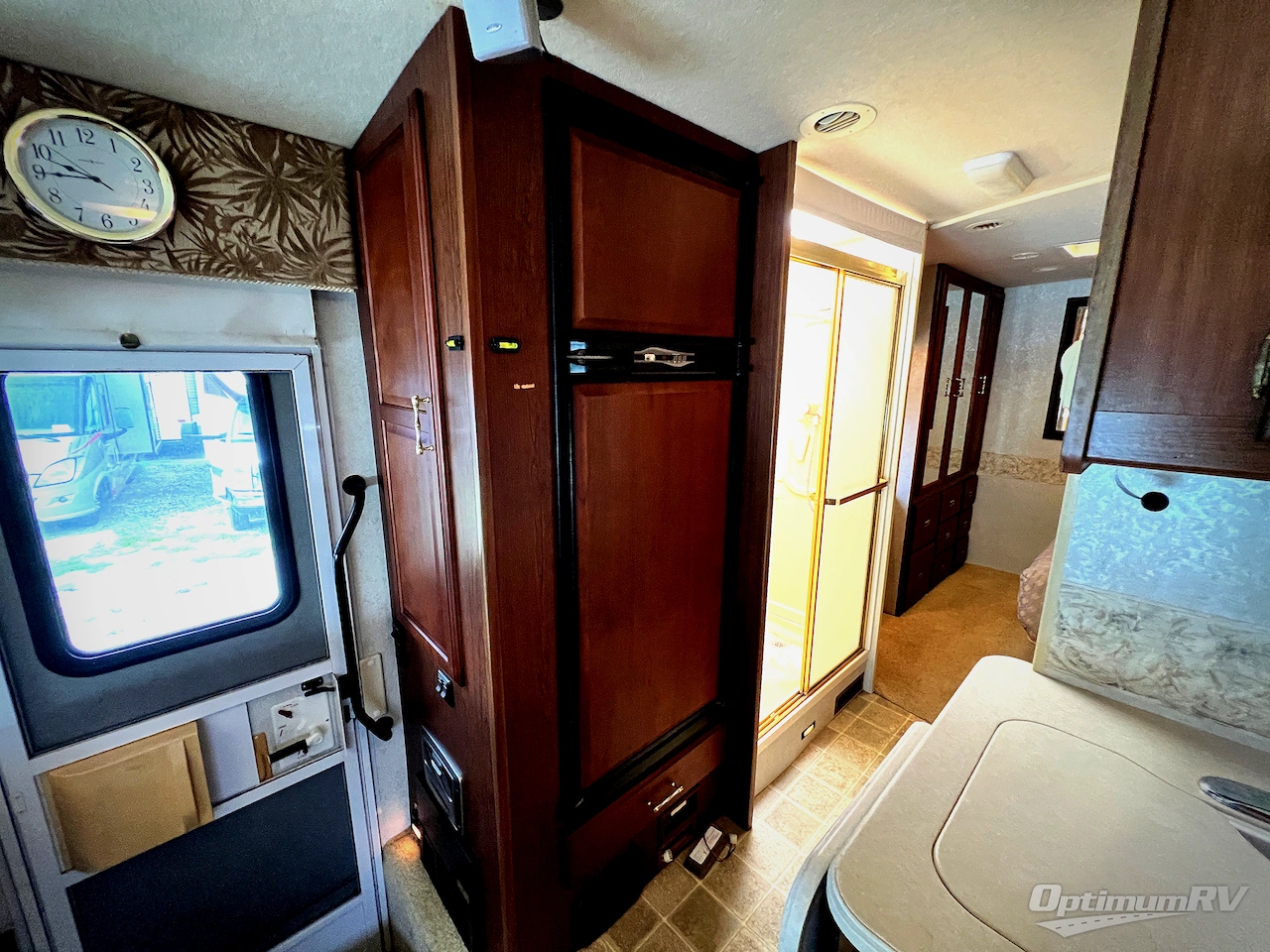 2005 Winnebago Minnie Winnie 30V Photo 15