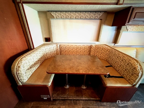 2014 Itasca Sunstar 31KE RV Photo 4