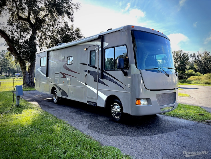 2014 Itasca Sunstar 31KE RV Photo 1
