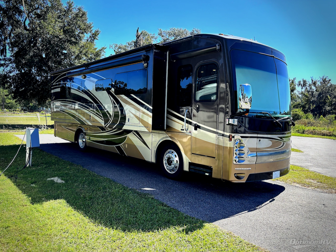 2014 Thor Tuscany XTE 34ST Photo 1