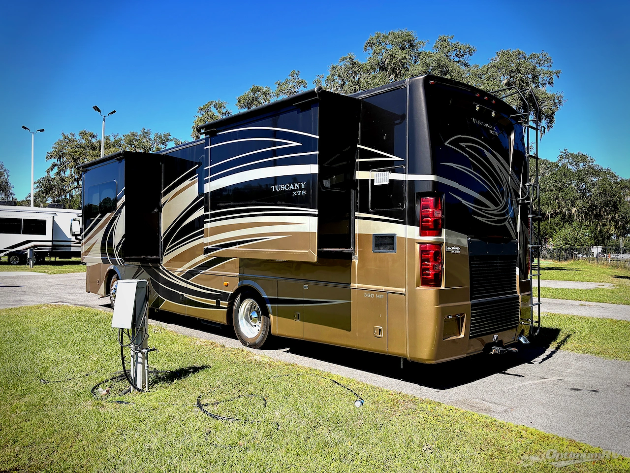 2014 Thor Tuscany XTE 34ST Photo 3