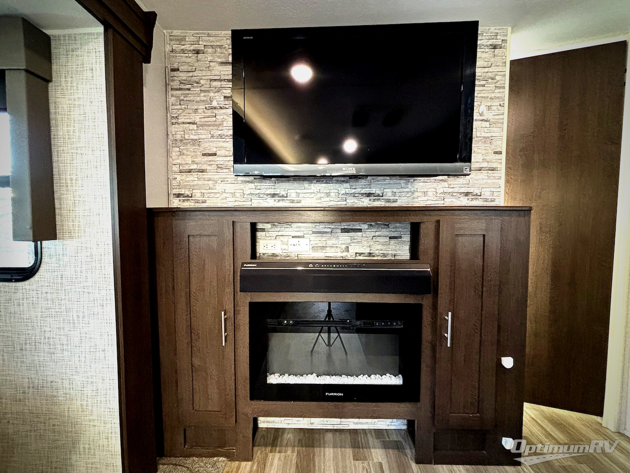 2020 Forest River Salem 33TS Photo 8