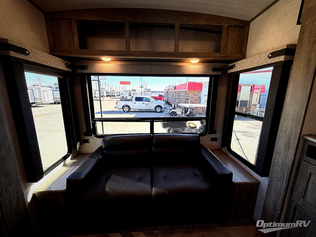 2021 Forest River Wildwood Heritage Glen 369BL Photo 6