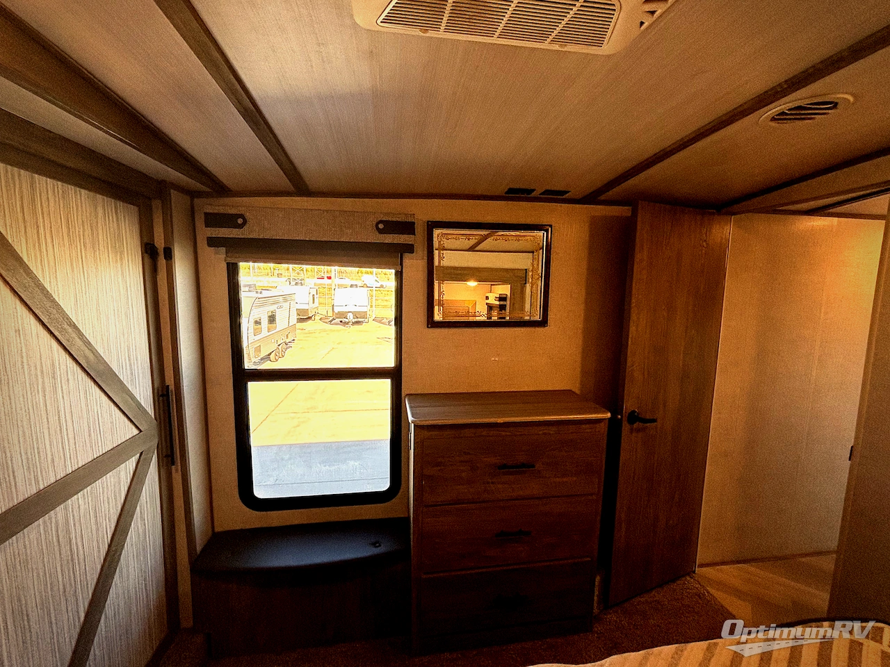 2021 Forest River Wildwood Heritage Glen 369BL Photo 17