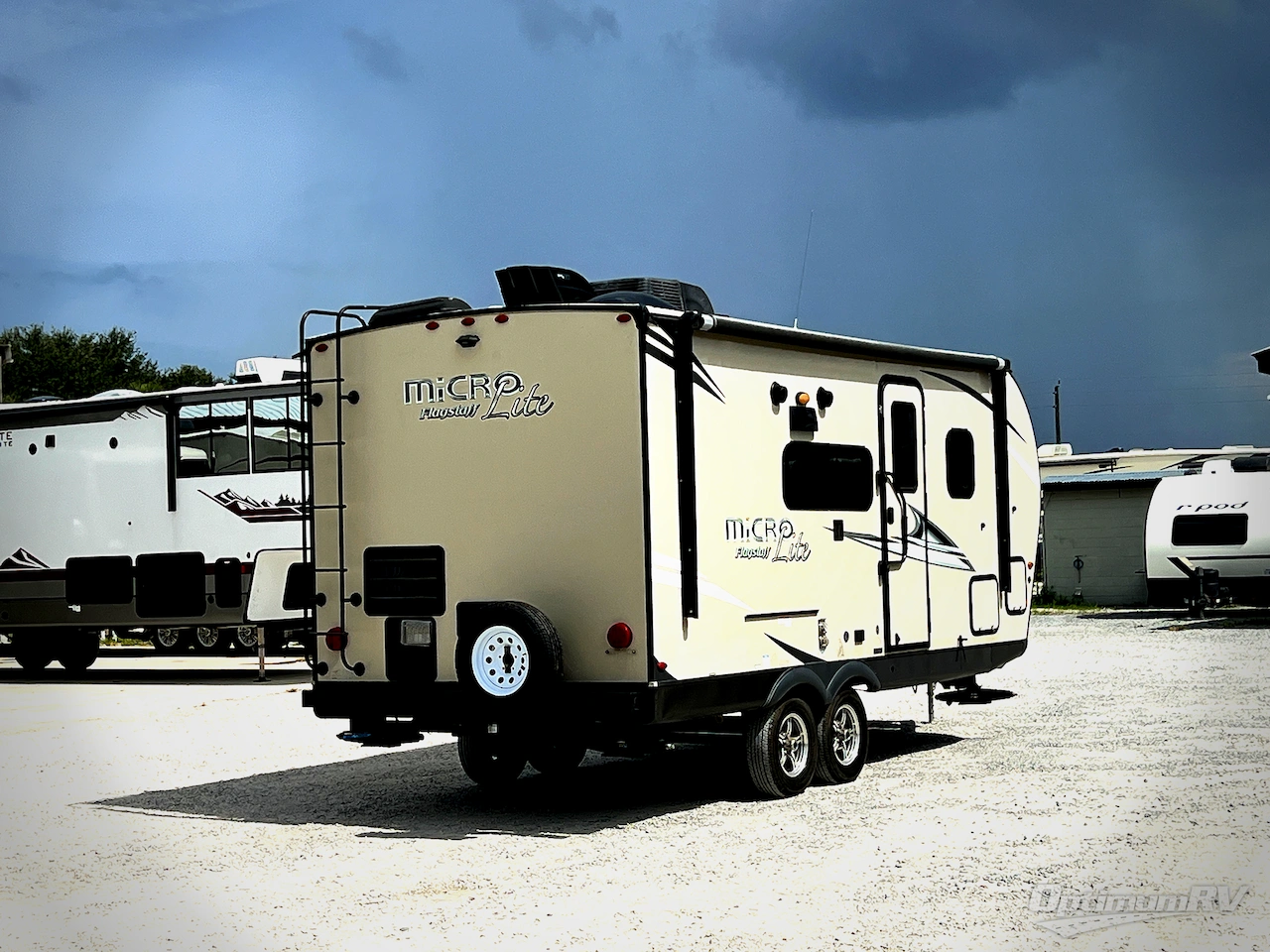 2020 Forest River Flagstaff Micro Lite 21DS Photo 2
