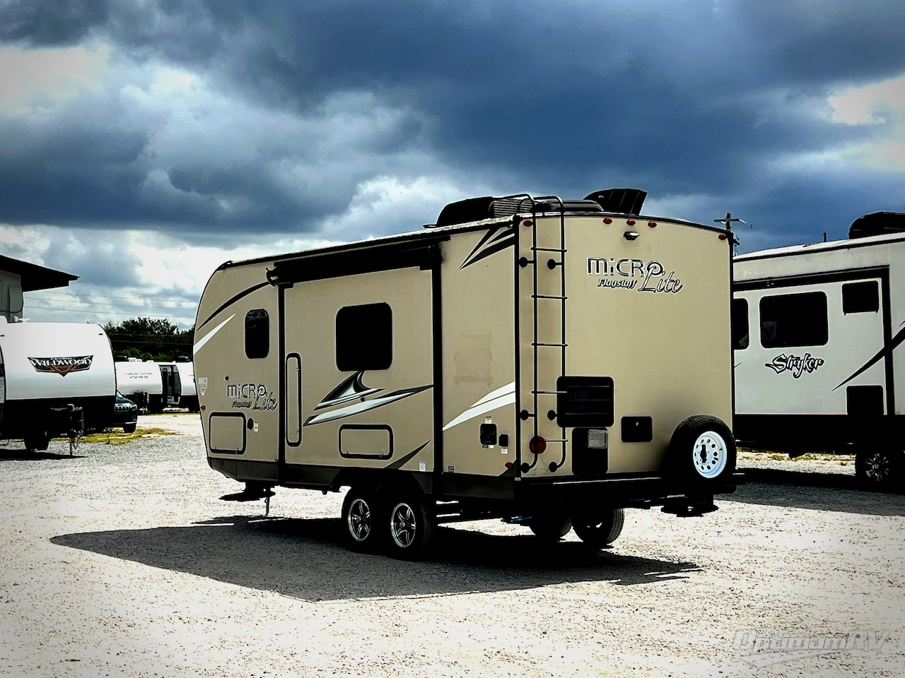 2020 Forest River Flagstaff Micro Lite 21DS Photo 3