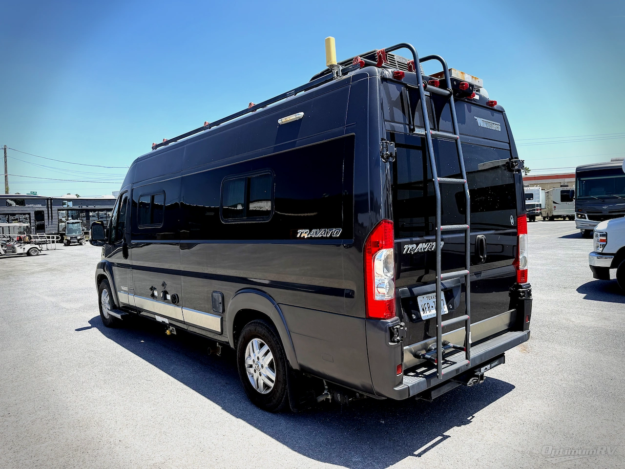 2019 Winnebago Travato 59G Photo 3