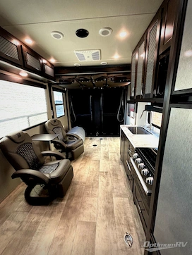 2022 Grand Design Momentum G-Class 23G RV Photo 2
