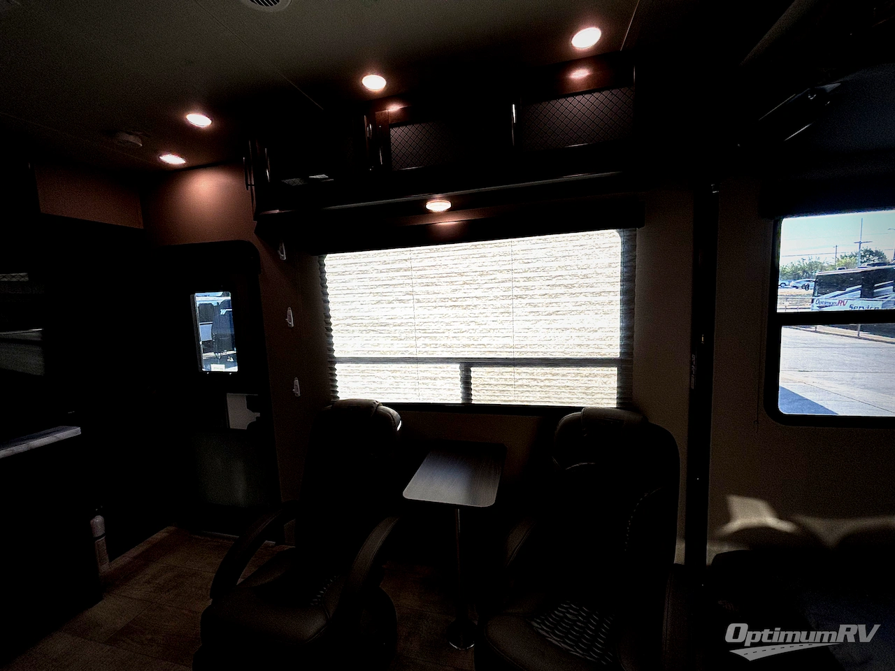 2022 Grand Design Momentum G-Class 23G Photo 12