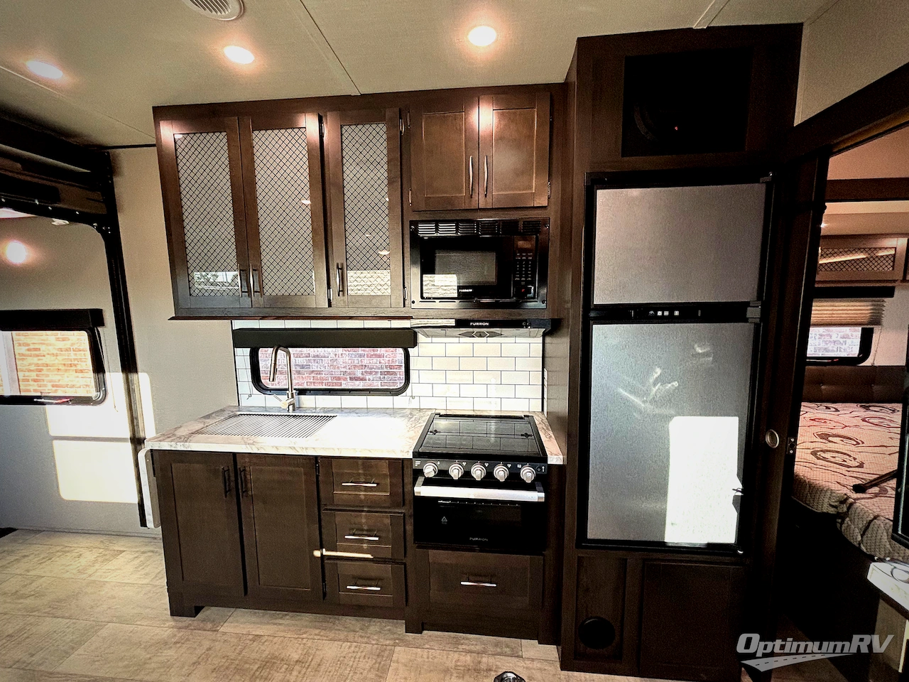 2022 Grand Design Momentum G-Class 23G Photo 14