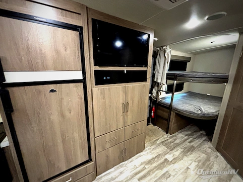 2021 Grand Design Imagine 2800BH RV Photo 3