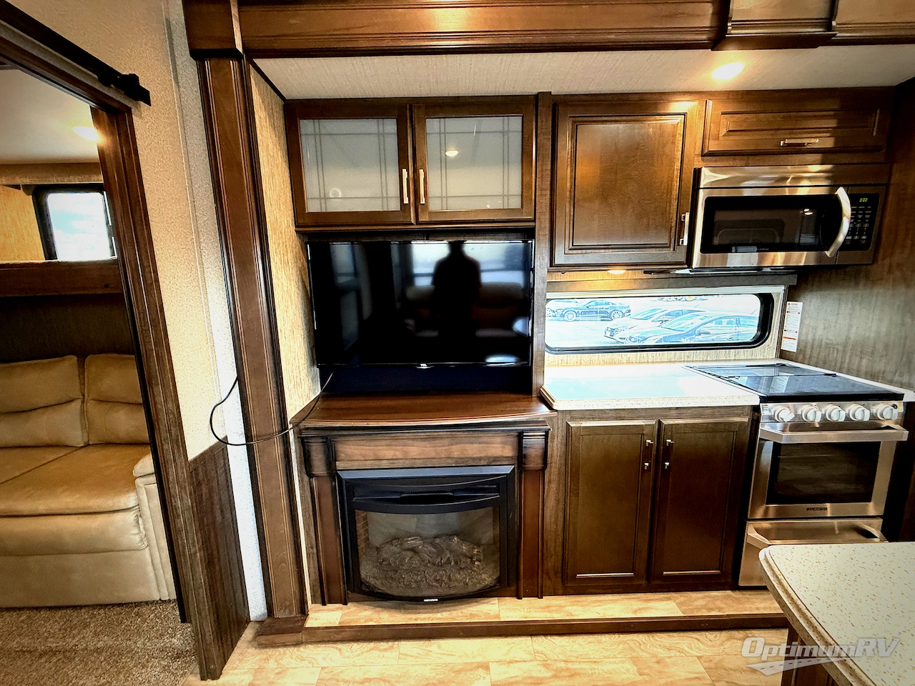 2020 Grand Design Solitude S-Class 3740BH Photo 7