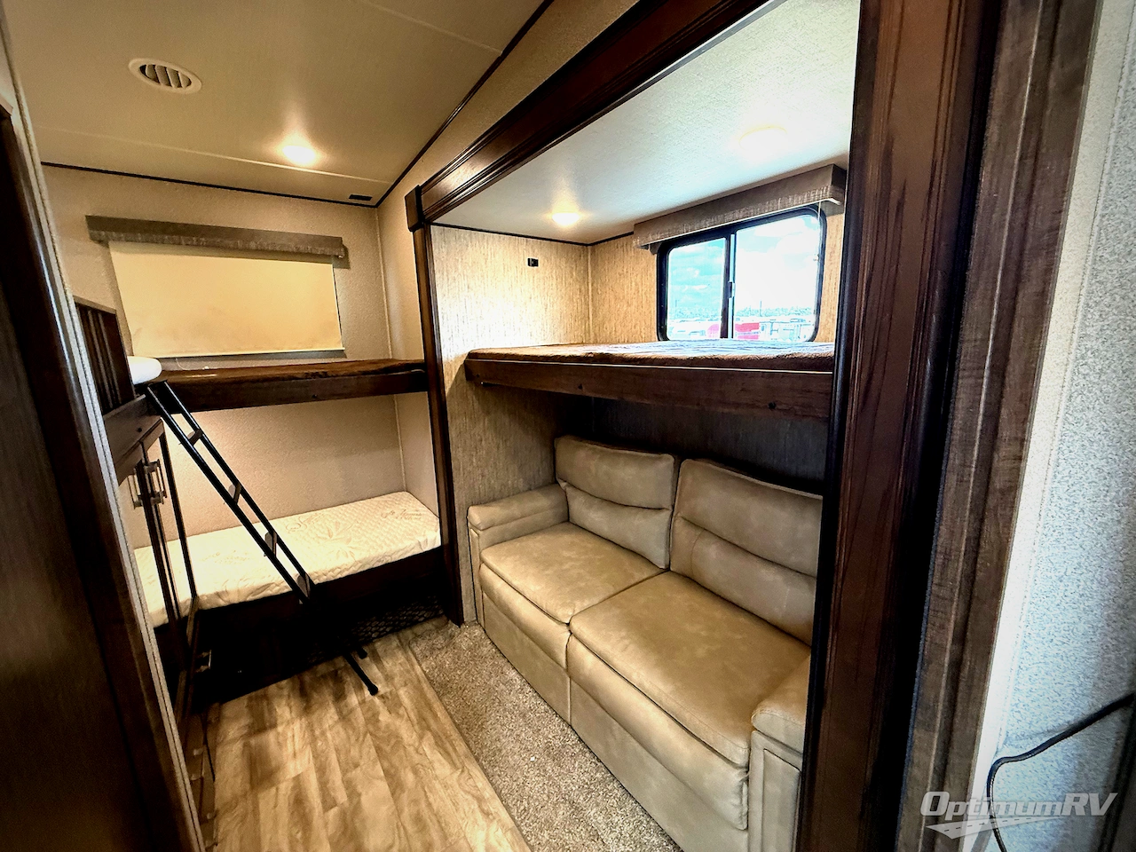 2020 Grand Design Solitude S-Class 3740BH Photo 13