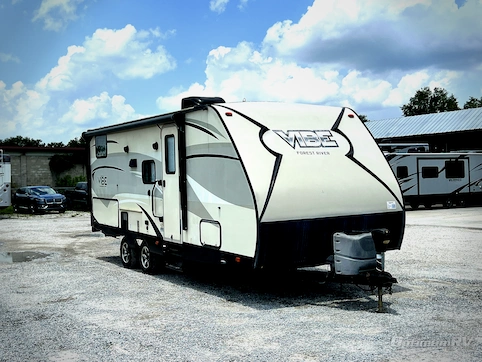 Used 2016 Forest River Vibe Extreme Lite 250BHS Featured Photo