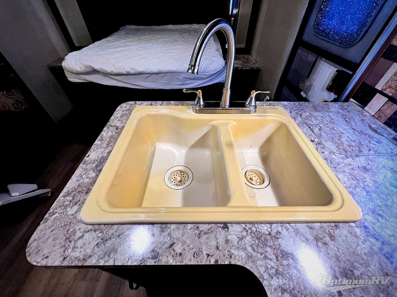 2016 Forest River Vibe Extreme Lite 250BHS Photo 11
