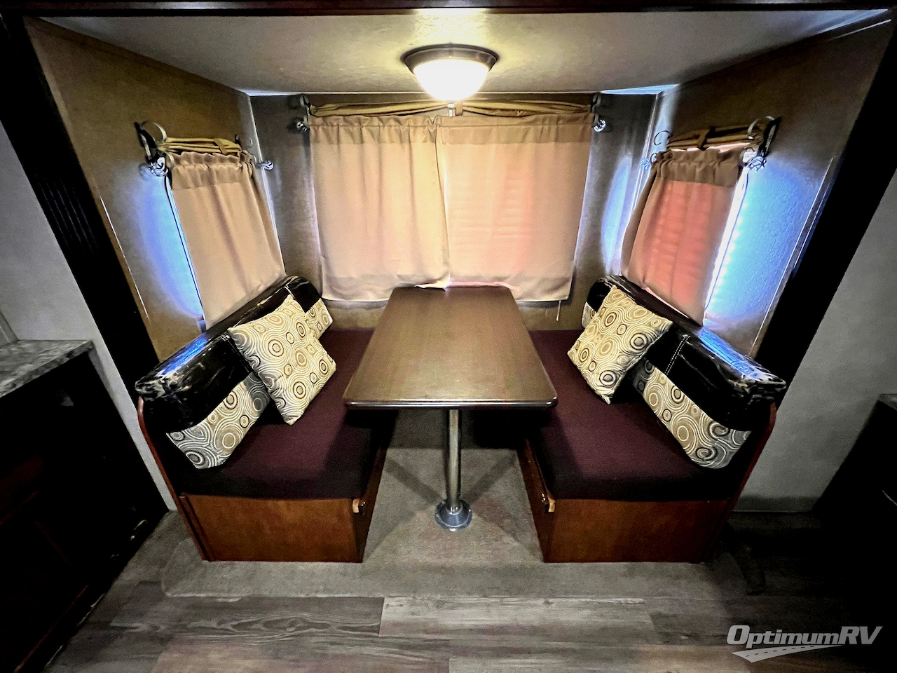2016 Forest River Vibe Extreme Lite 250BHS Photo 13
