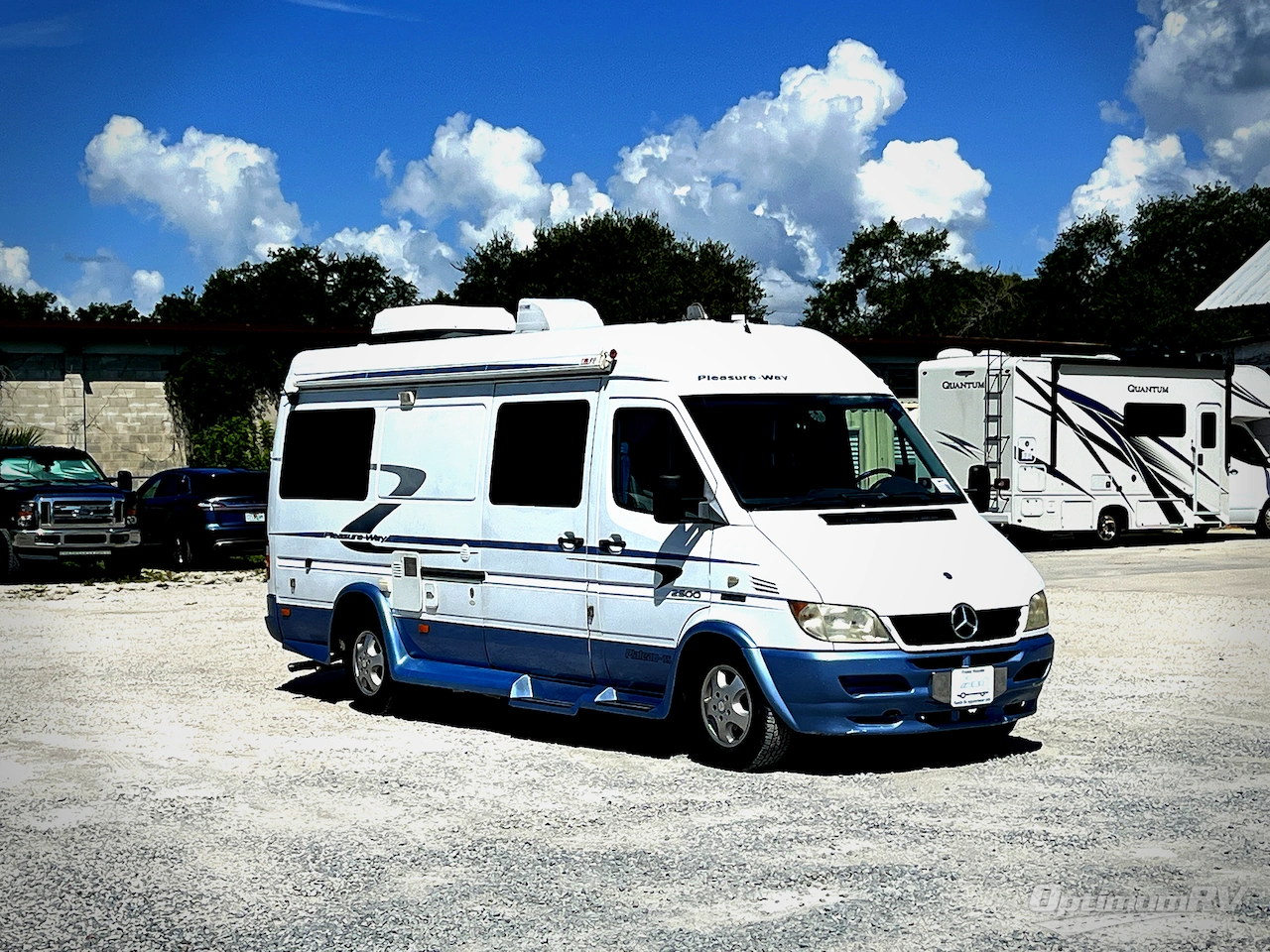 2005 Pleasure-Way Dodge Plateau Plateau TS Photo 1