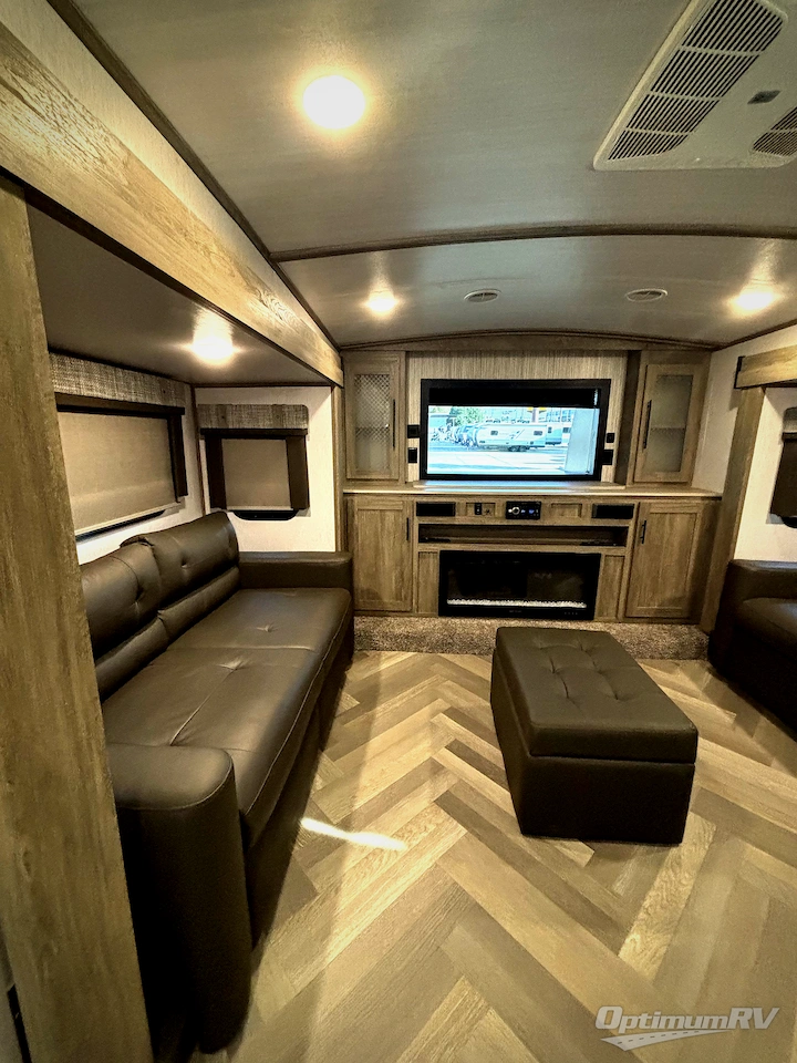2022 Forest River Wildwood Heritage Glen Elite Series 36FL Photo 8