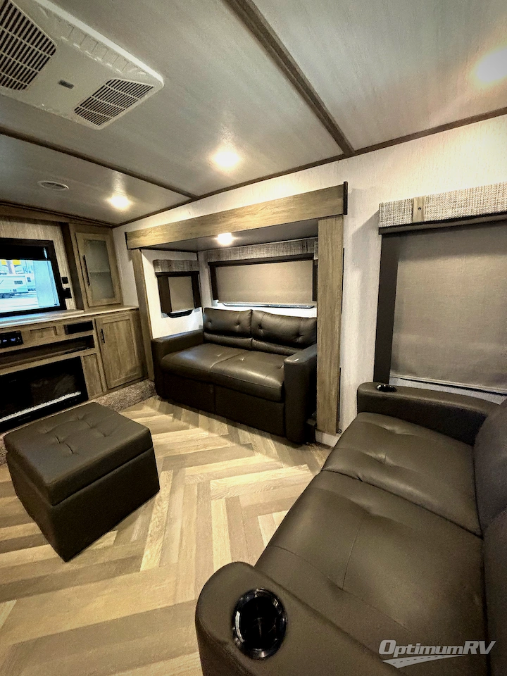 2022 Forest River Wildwood Heritage Glen Elite Series 36FL Photo 9