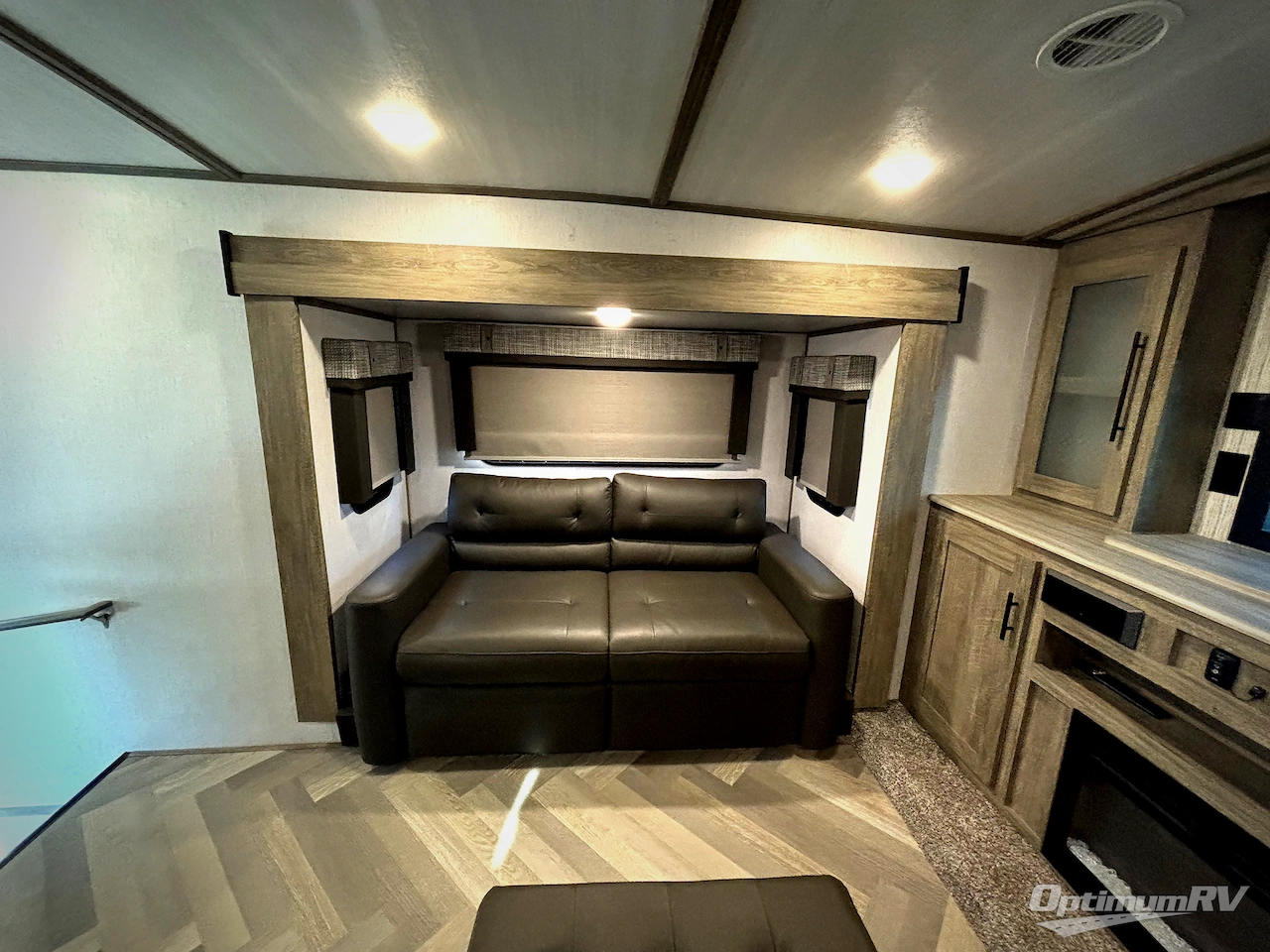 2022 Forest River Wildwood Heritage Glen Elite Series 36FL Photo 10