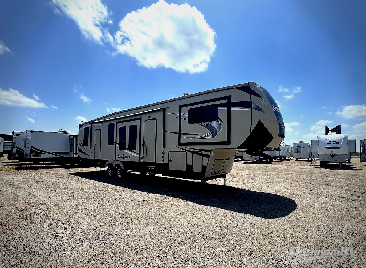 2018 Forest River Sandpiper 377FLIK Photo 1