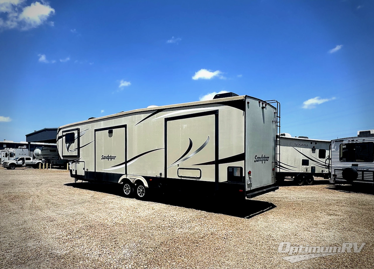 2018 Forest River Sandpiper 377FLIK Photo 3