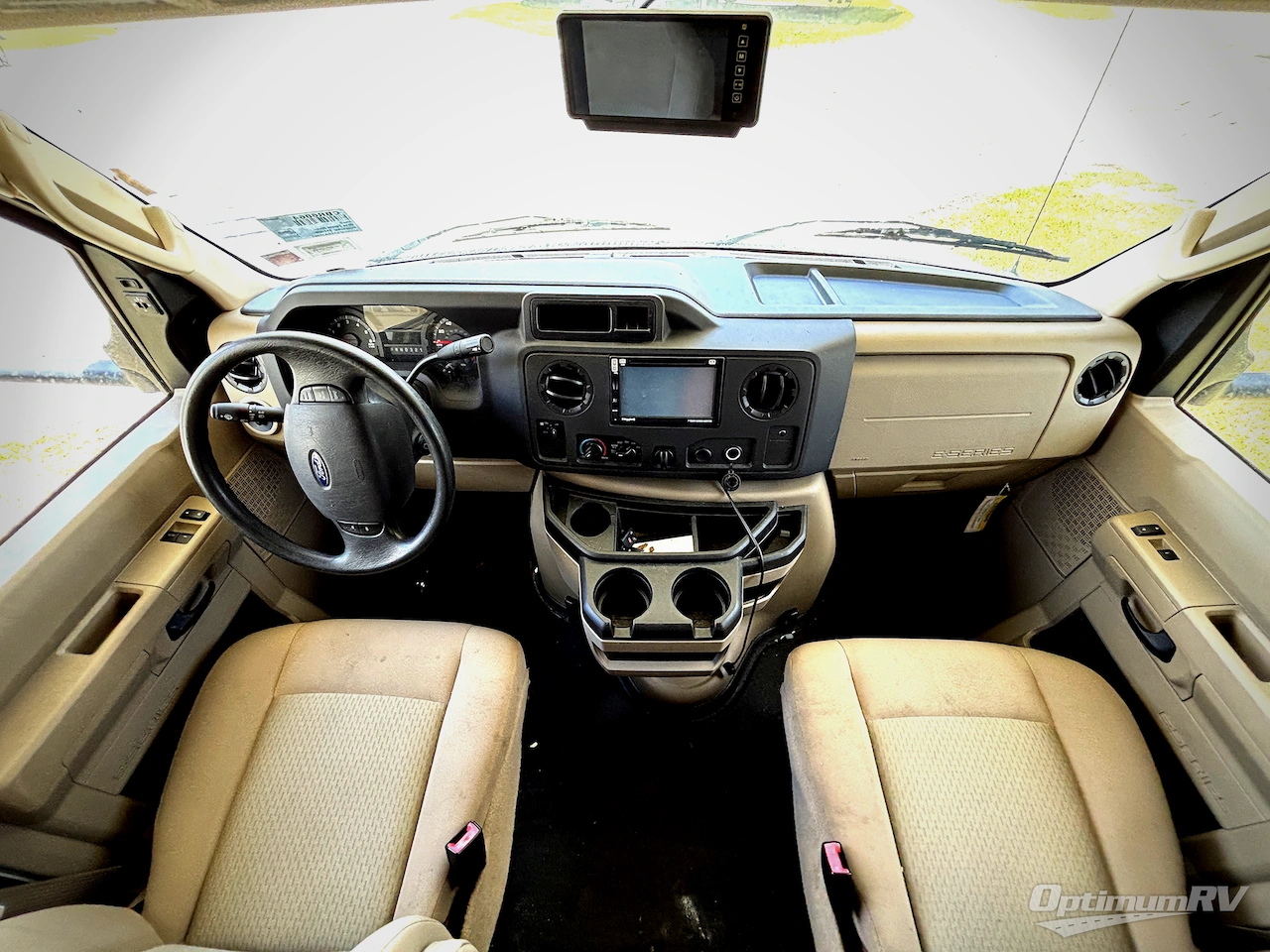 2014 Forest River Sunseeker 3170DS Ford Photo 8