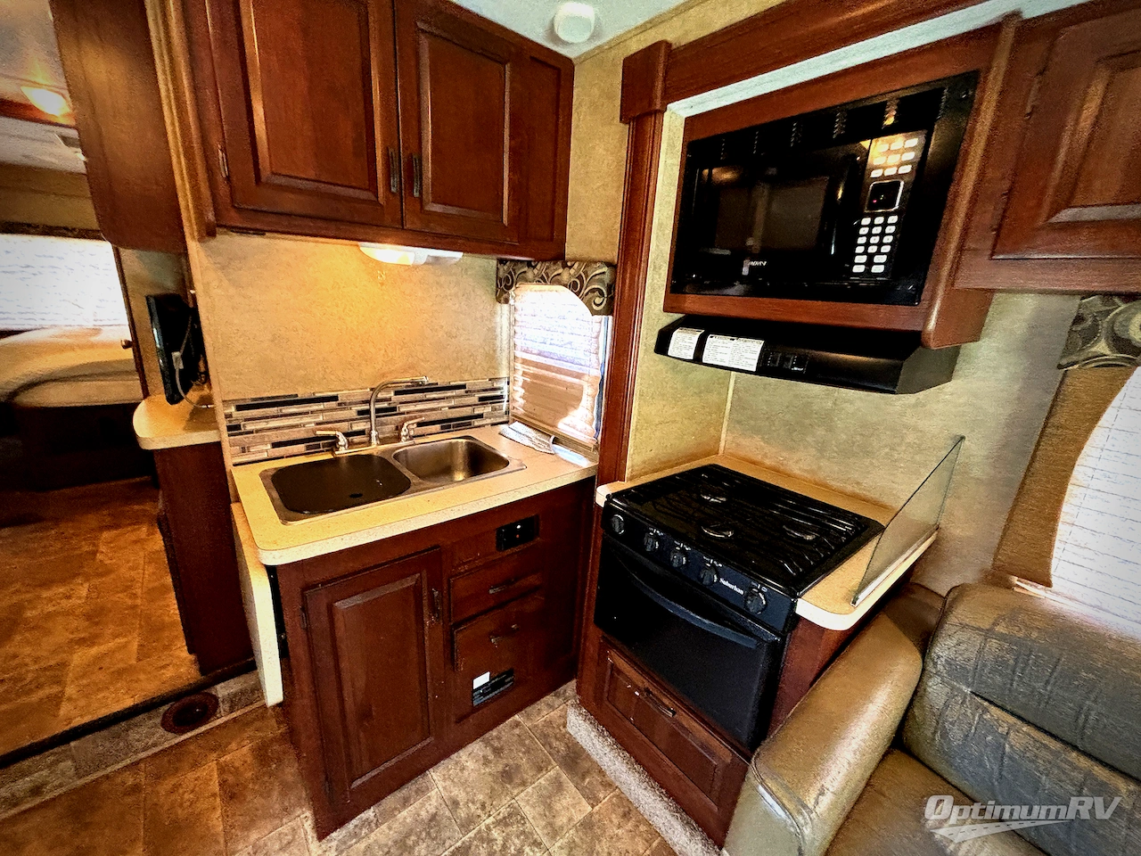 2014 Forest River Sunseeker 3170DS Ford Photo 14