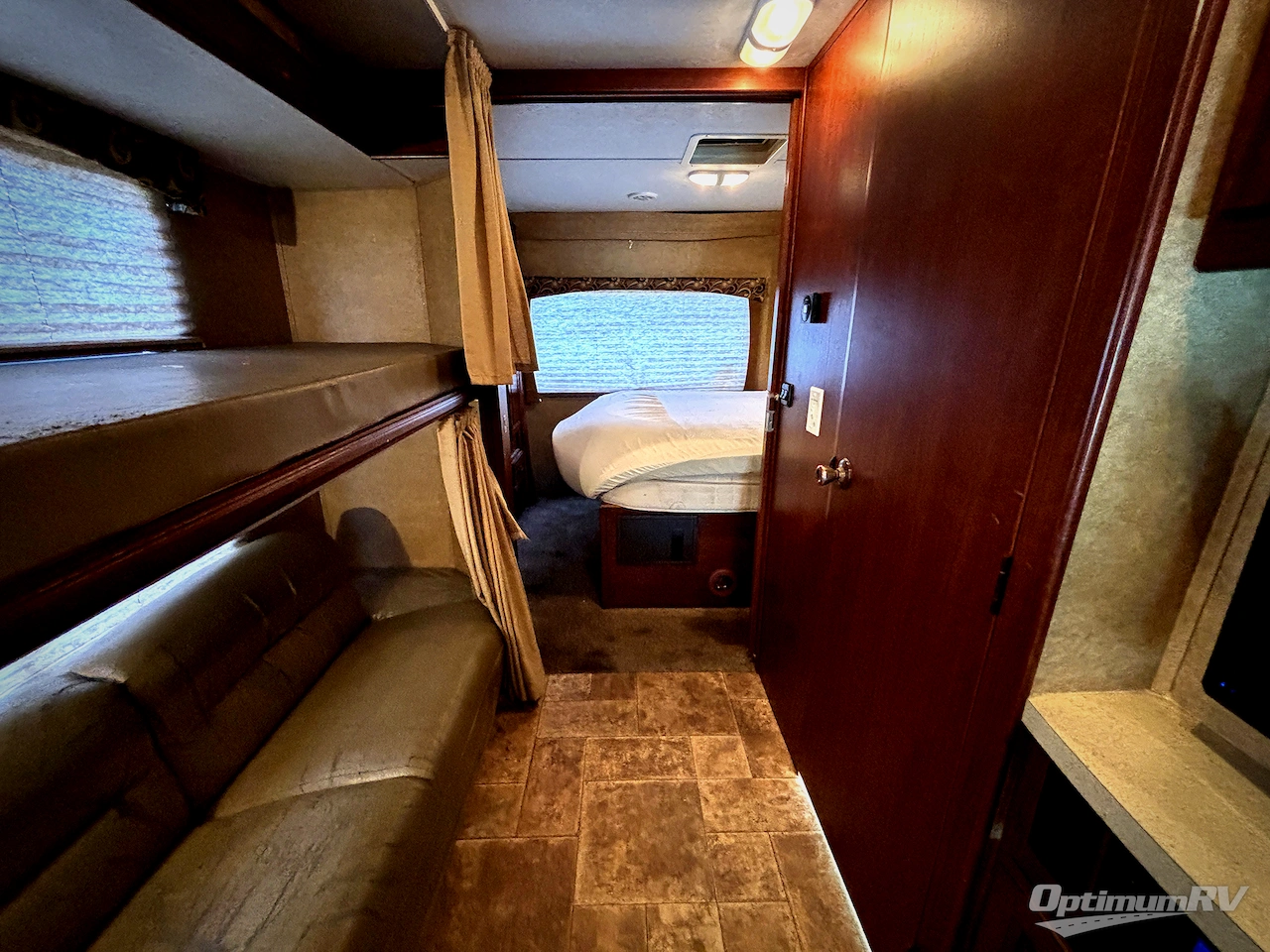 2014 Forest River Sunseeker 3170DS Ford Photo 16