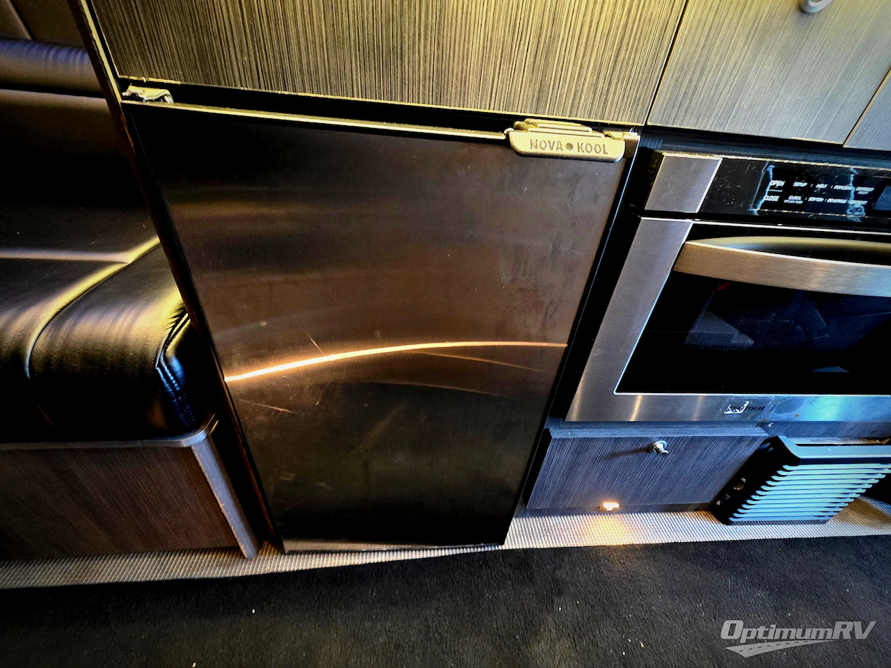 2020 Airstream Interstate Lounge EXT Std. Model Photo 11