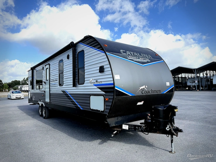 2022 Coachmen Catalina Legacy 303RKDS RV Photo 1