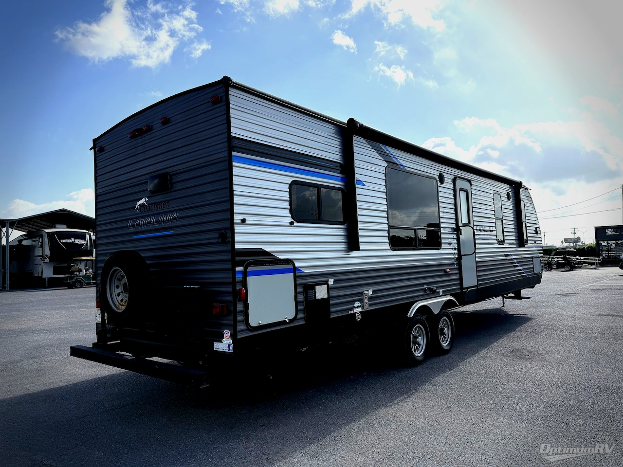 2022 Coachmen Catalina Legacy 303RKDS Photo 2