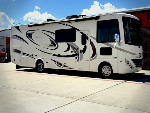 Used 2018 Thor Hurricane 29M Featured Photo