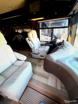 Used 2015 Thor Tuscany 45AT Featured Photo