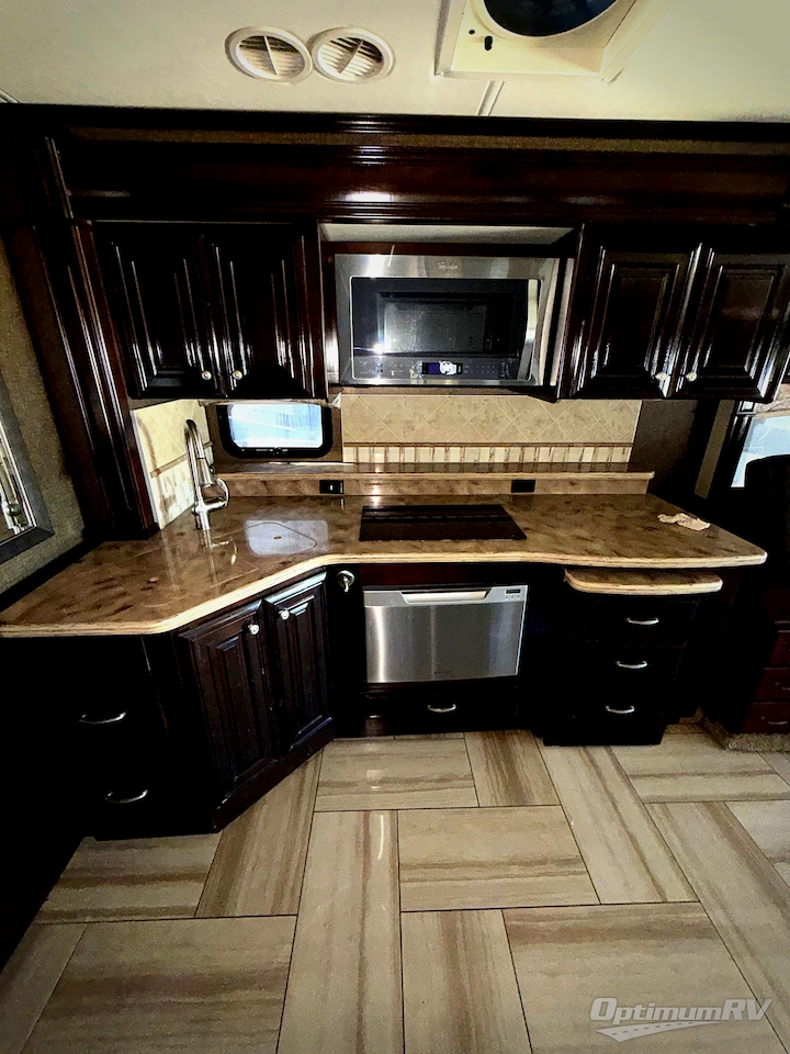 2015 Thor Tuscany 45AT Photo 12