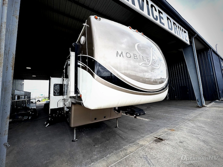 2015 DRV Luxury Suites Mobile Suites 41RSSB4 RV Photo 1