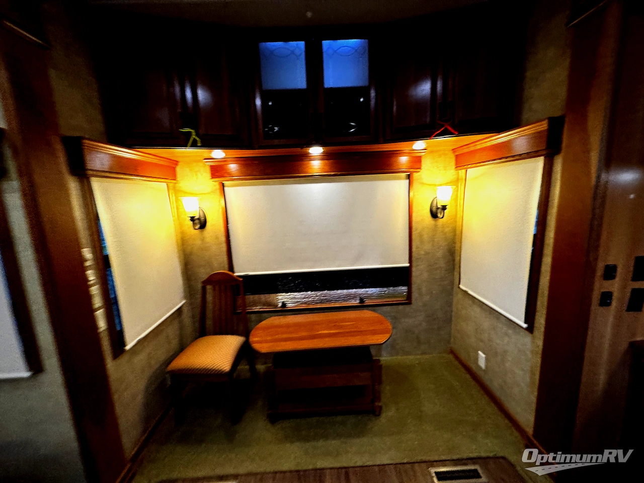 2015 DRV Luxury Suites Mobile Suites 41RSSB4 Photo 10