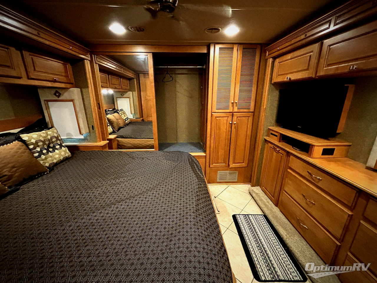 2015 Itasca Meridian 36M Photo 16