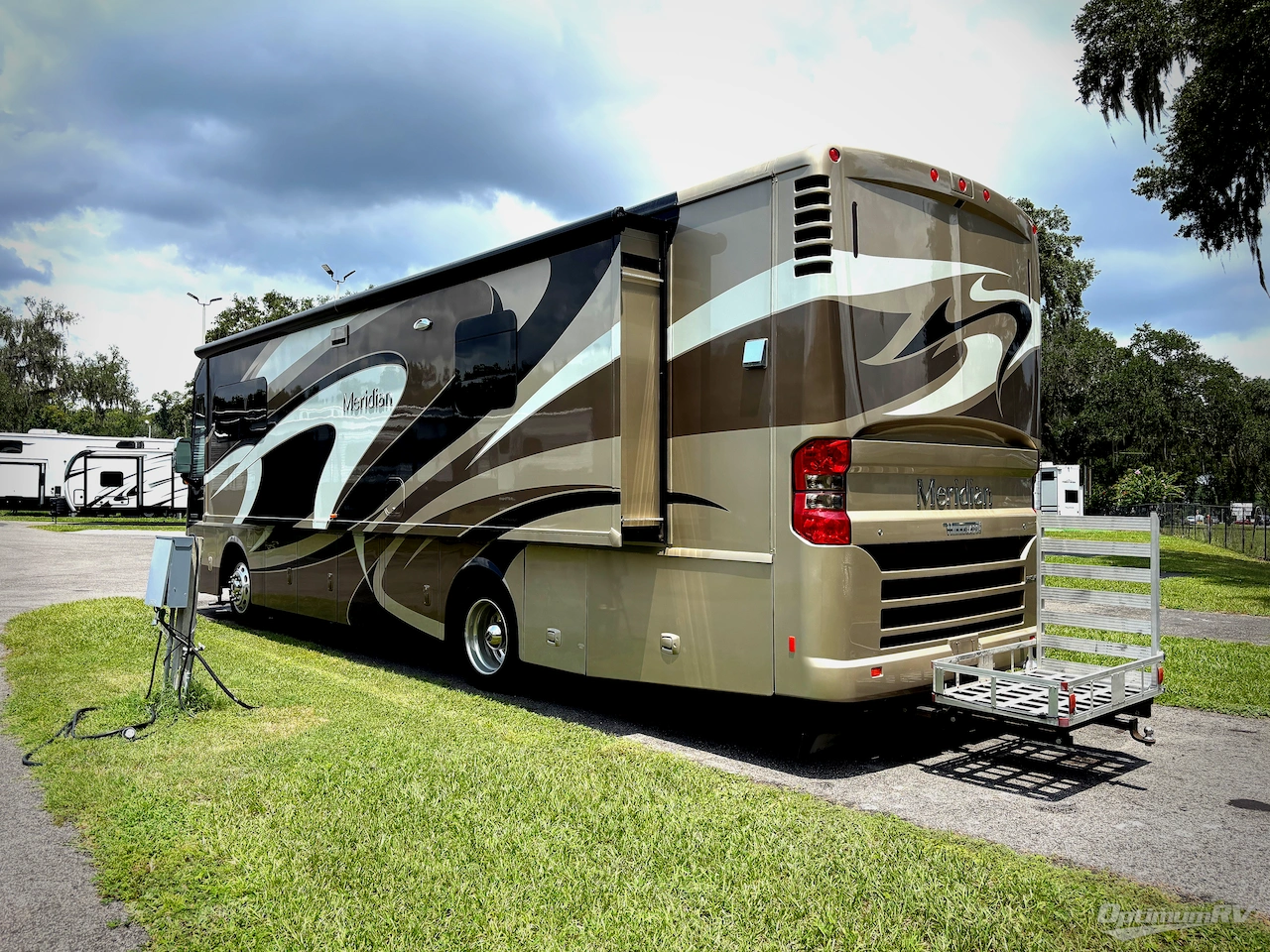 2015 Itasca Meridian 36M Photo 3