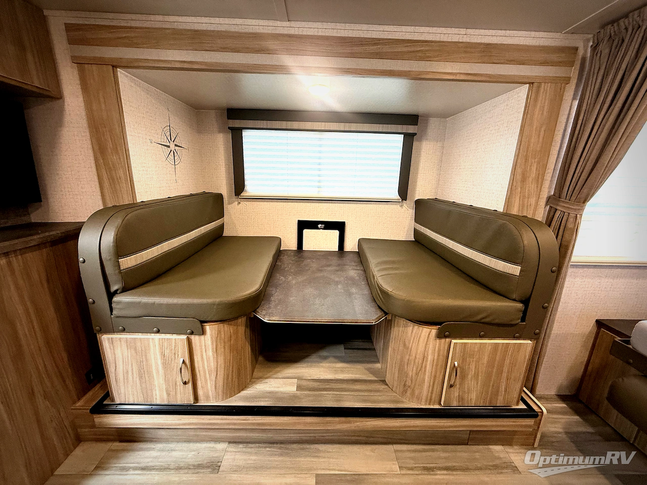 2021 Winnebago Towables Micro Minnie 2108DS Photo 9