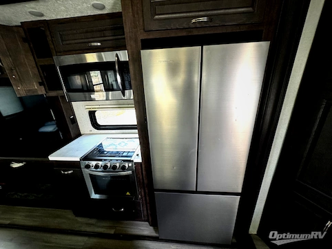 2022 Coachmen Brookstone 398MBL RV Photo 2