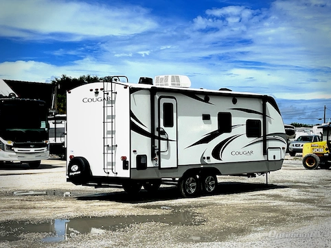2021 Keystone Cougar Half-Ton 22RBS RV Photo 2