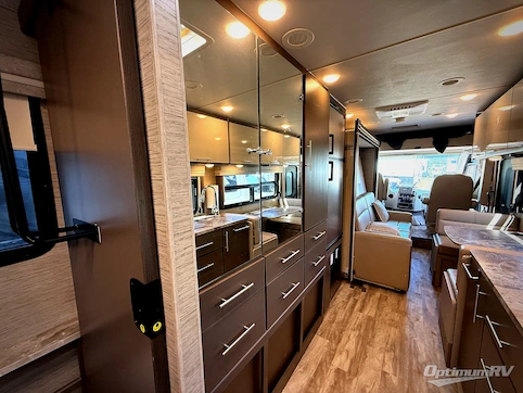 2022 Thor Axis 24.3 RV Photo 4