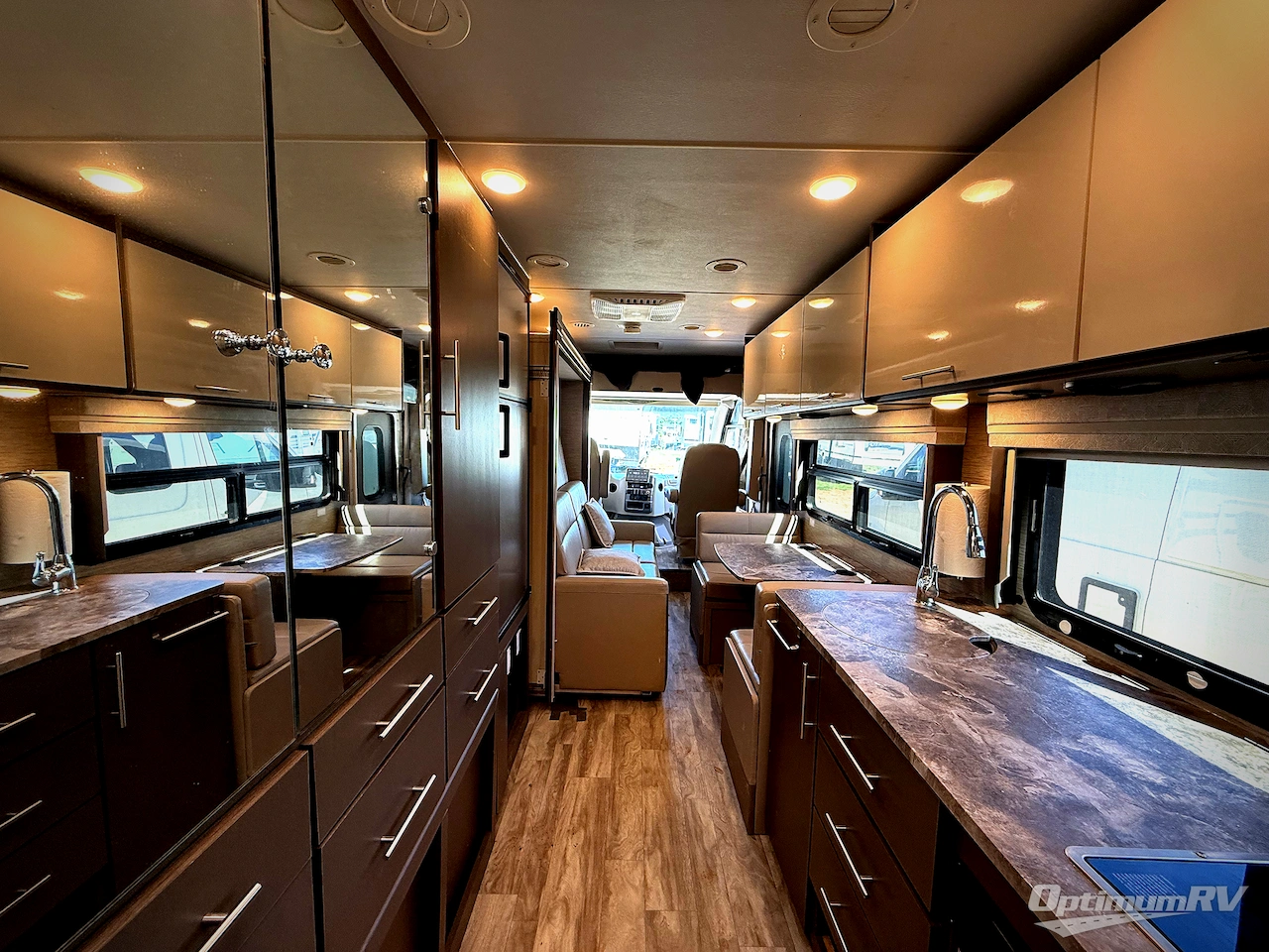 2022 Thor Axis 24.3 Photo 6