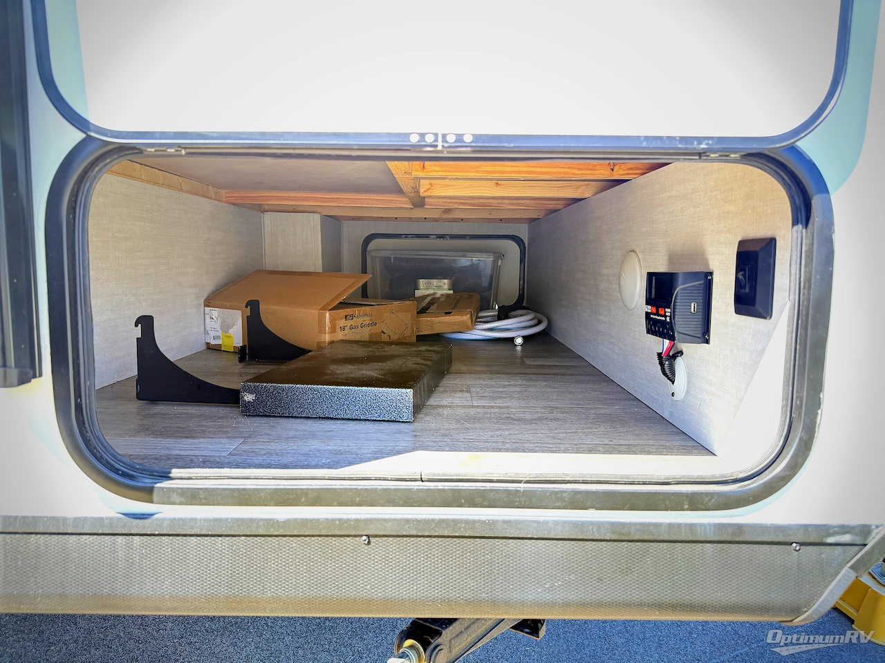 2025 Coachmen Apex Nano 185BH Photo 17