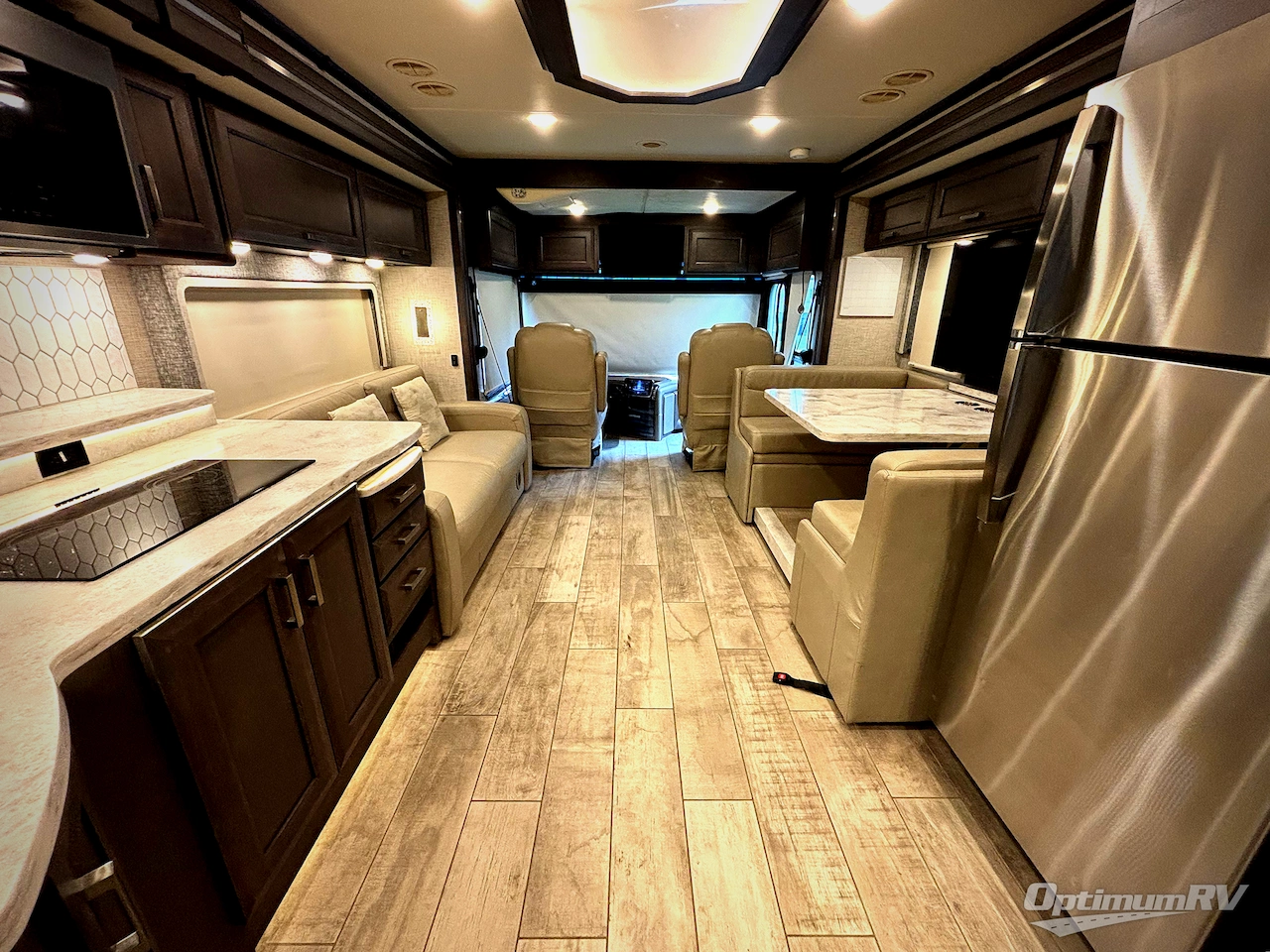 2023 Thor Aria 4000 Photo 5