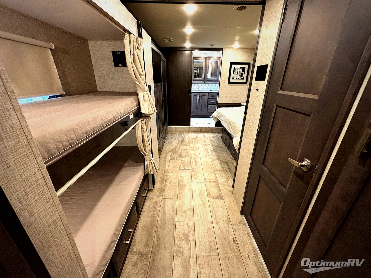 2023 Thor Aria 4000 Photo 17