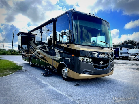 Used 2018 Jayco Precept 33U Featured Photo