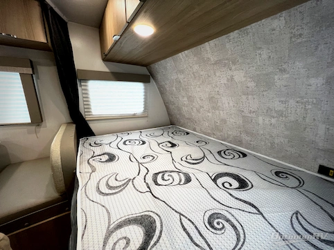 2024 Winnebago Towables Micro Minnie 1800BH RV Photo 2