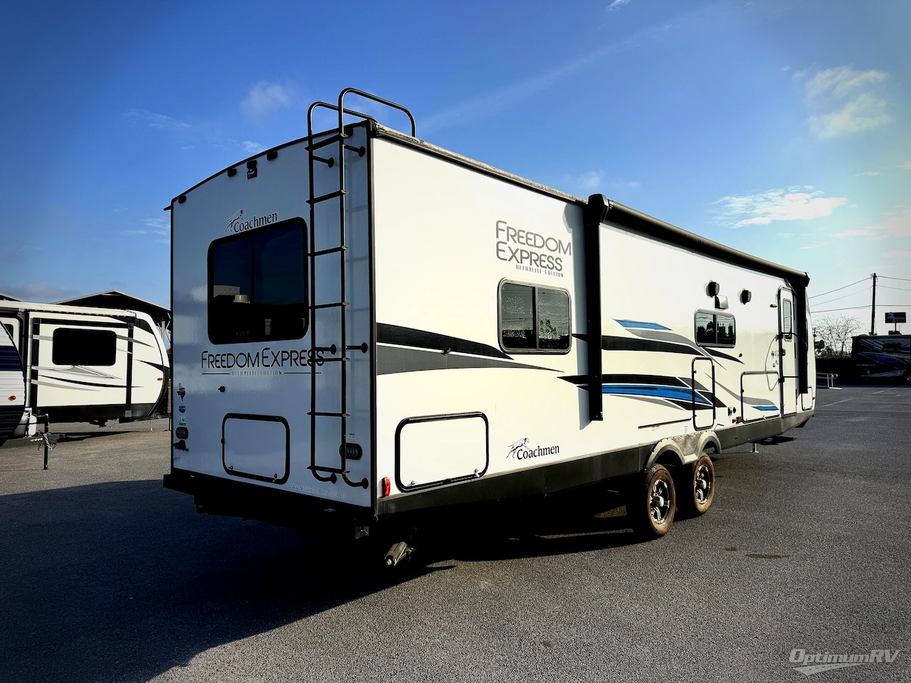 2024 Coachmen Freedom Express Ultra Lite 298FDS Photo 2